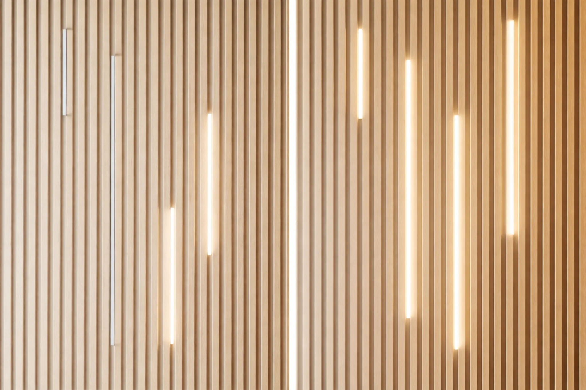 Detail lamiel na stenu s LED osvetlen�m � kombin�cia r�znych v��ok sveteln�ch l�ni� pre zv�raznenie 3D �trukt�ry