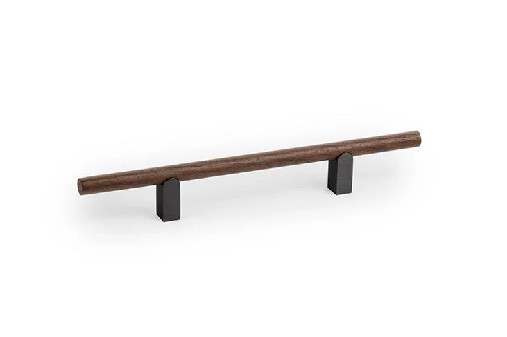 Úchytka Viefe KUMO WOOD / orech + titánová čierna / 248 mm